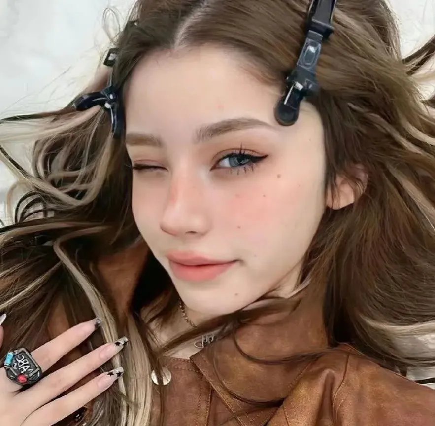 七夕我被房客包围了